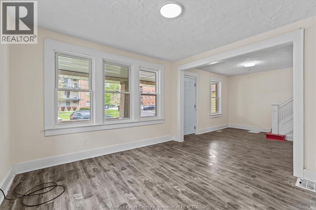 3185 DONNELLY - Image 28