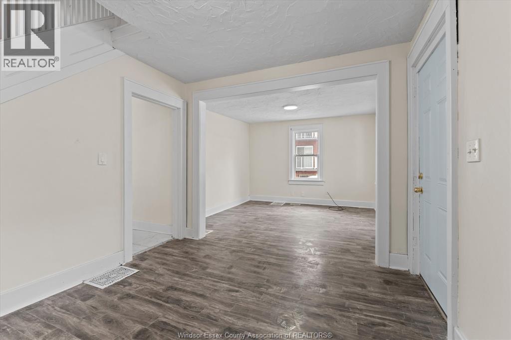 3185 DONNELLY - Image 30