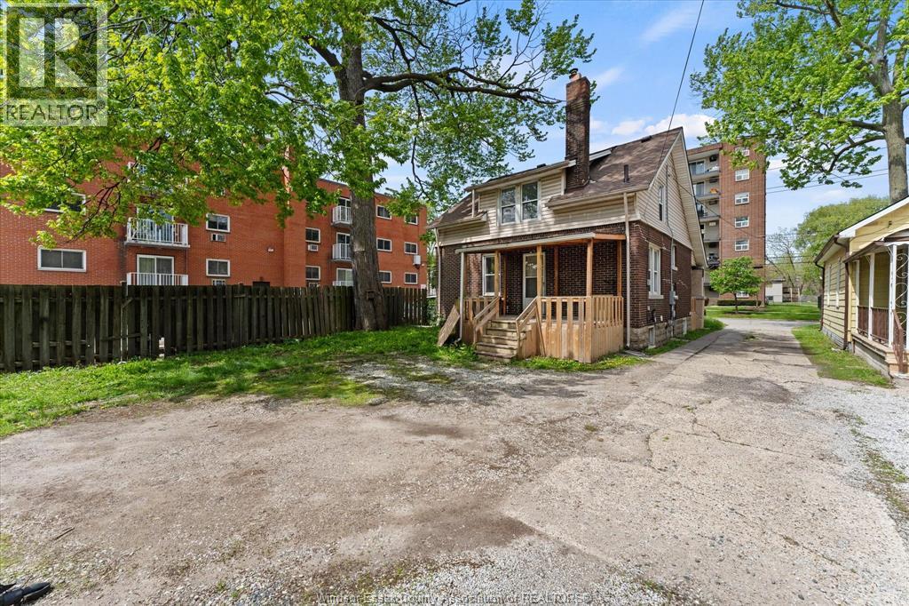 3185 DONNELLY - 37