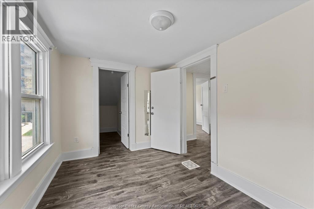 3185 DONNELLY - Image 8