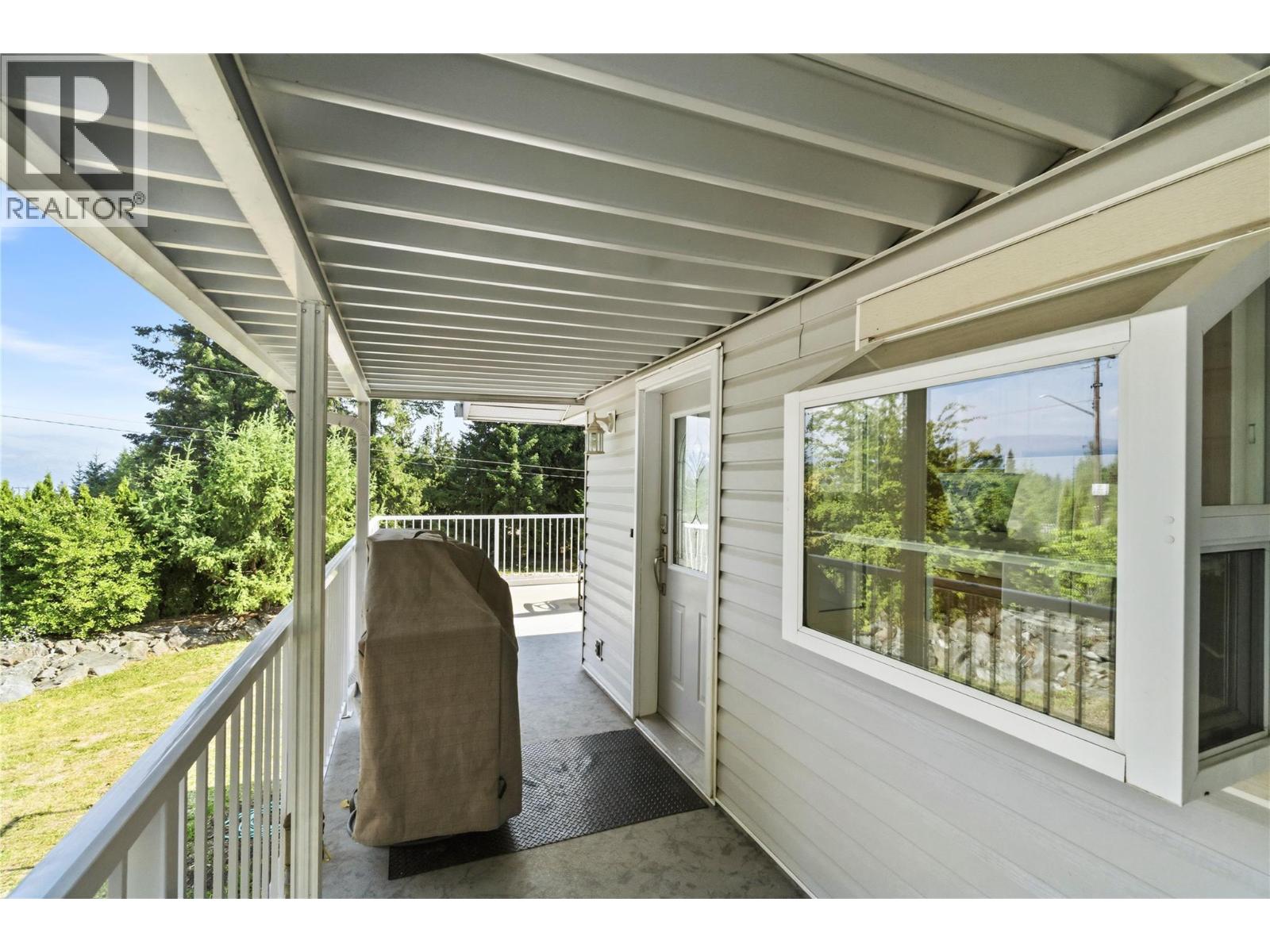 2344 Pleasant Dale Road, Blind Bay