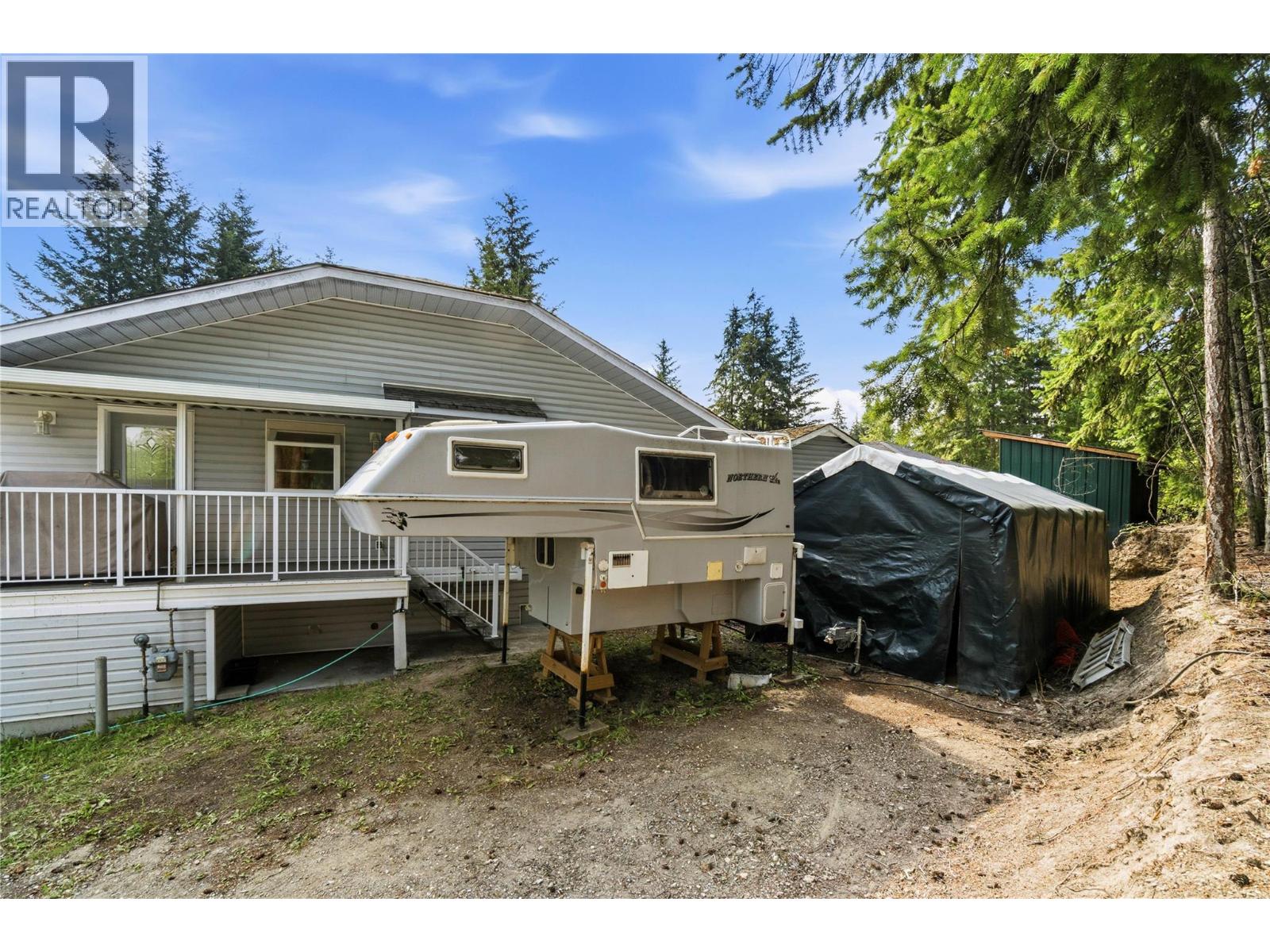 2344 Pleasant Dale Road, Blind Bay