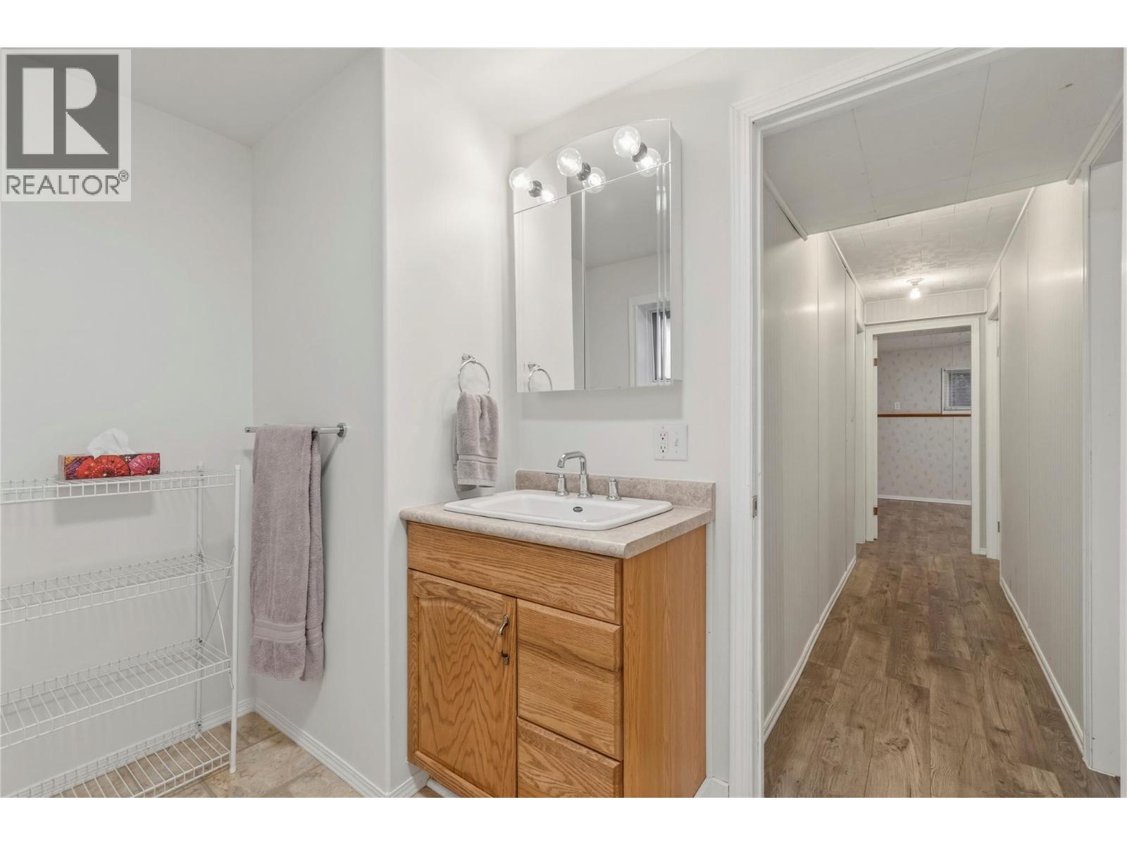 2344 Pleasant Dale Road, Blind Bay