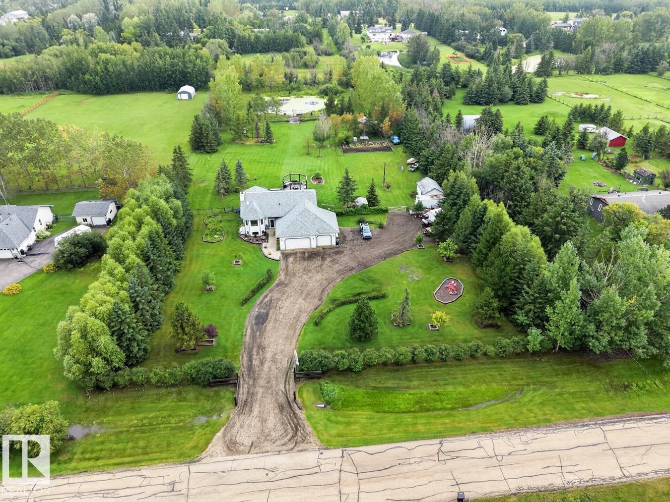 #110 52349 RGE ROAD 222 - 1