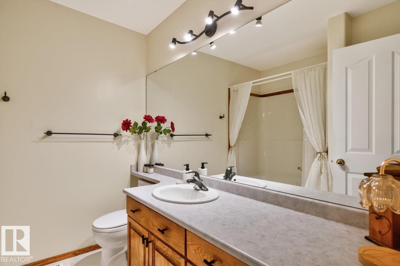 #110 52349 RGE ROAD 222 - 25