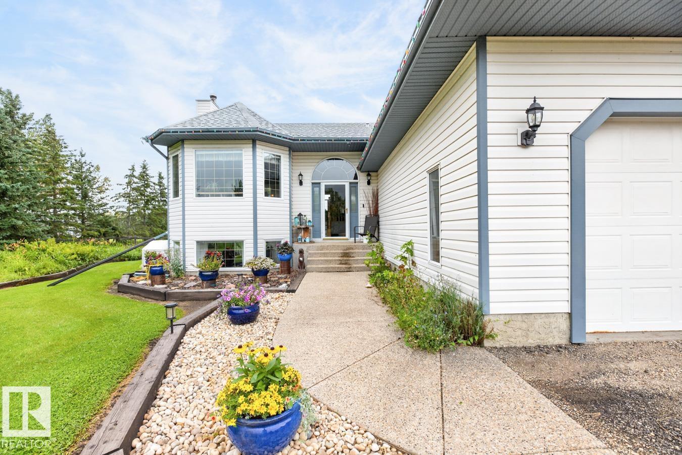 #110 52349 RGE ROAD 222 - 71