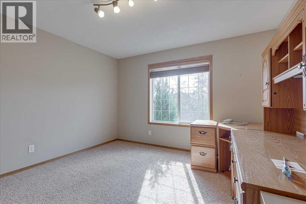 44 Osler Crescent - Photo 16