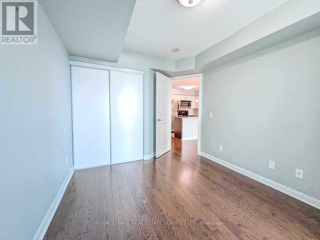 #501 235 SHERWAY GARDENS ROAD - 16