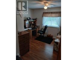 45 Poplar Rd, Elliot Lake, ON P5A2J4 Photo 13