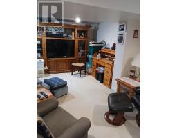 45 Poplar Rd, Elliot Lake, ON P5A2J4 Photo 32