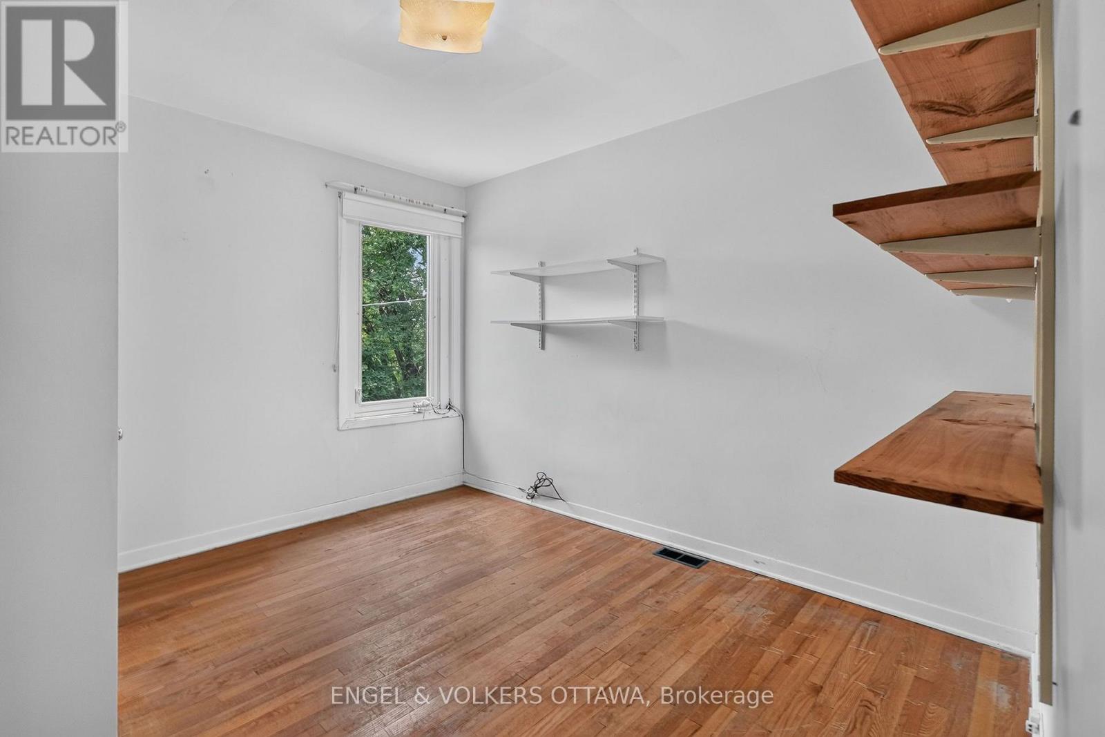 3 Bed, 2 Bath House for Sale in Ottawa – 127 BAYSWATER AVENUE, Ottawa – MLS# X13670672 - Image 25