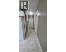 3pc Bathroom - 161 Darlington Street E, Yorkton, SK S3N0E1 Photo 7