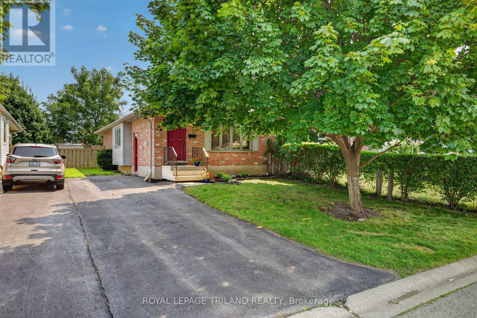 7 FANJOY DRIVE - 2