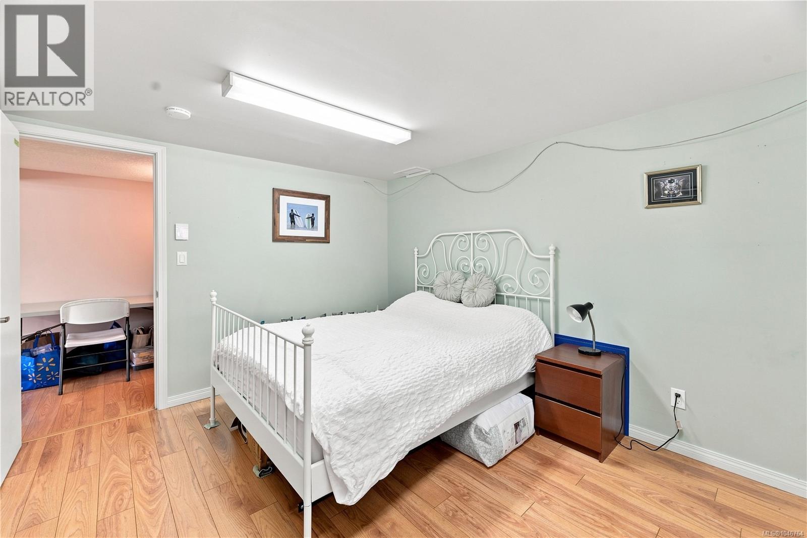 503 Whiteside St - 20