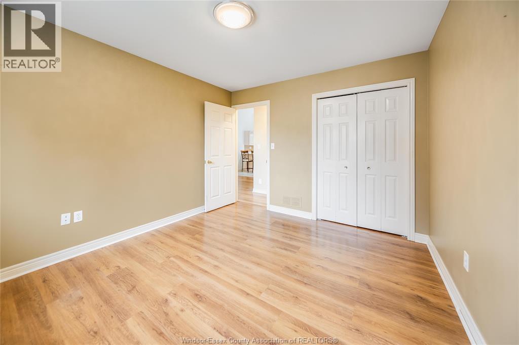 1511 CHATEAU AVENUE - 18