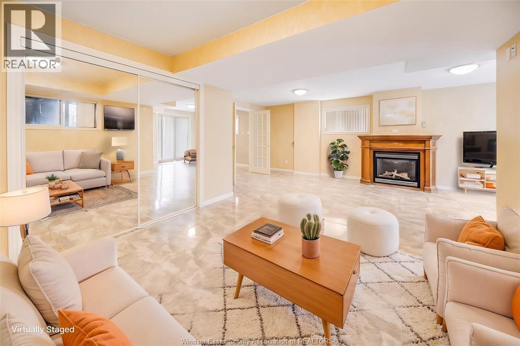 1511 CHATEAU AVENUE - Image 24