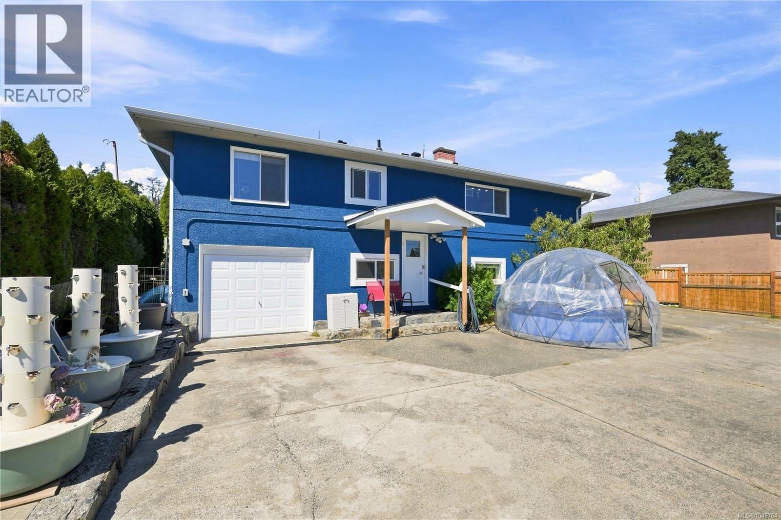 503 Whiteside St - 23