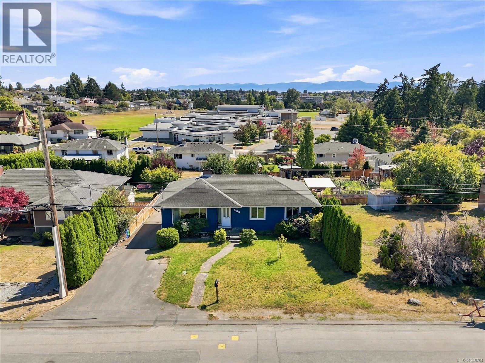 503 Whiteside St - Image 24