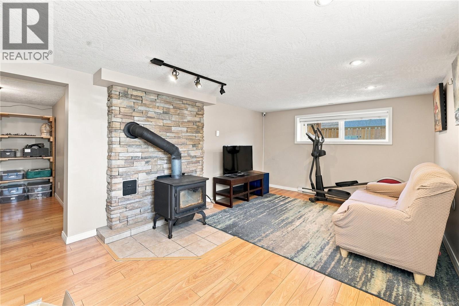 503 Whiteside St - Image 18