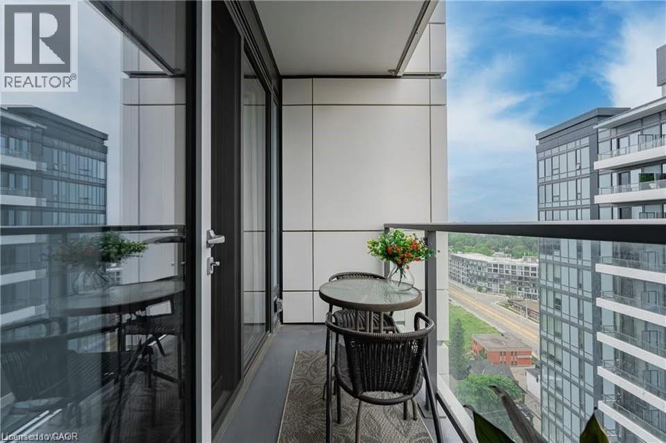 #1702 15 WELLINGTON Street - Image 20