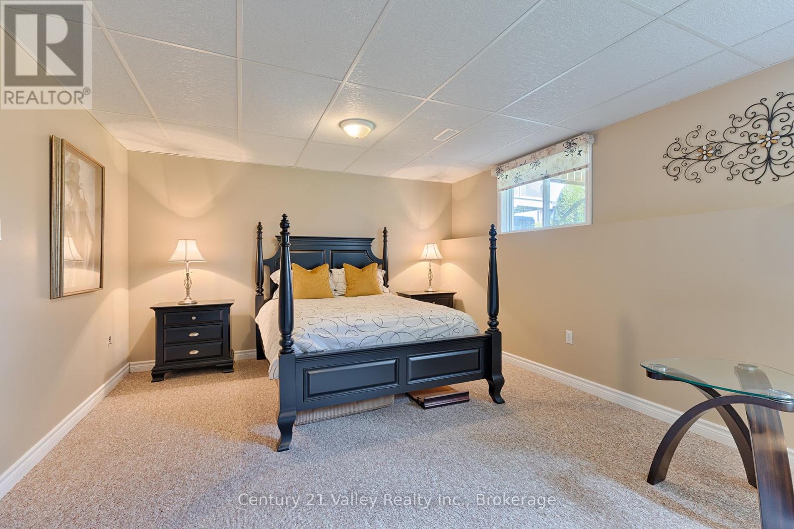 3 Bed, 3 Bath House for Sale in Renfrew – 439 MAYHEW STREET, Renfrew – MLS# X13676406 - Image 34