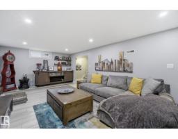 10528 45 St Nw Nw, Edmonton, AB T6A1X5 Photo 24