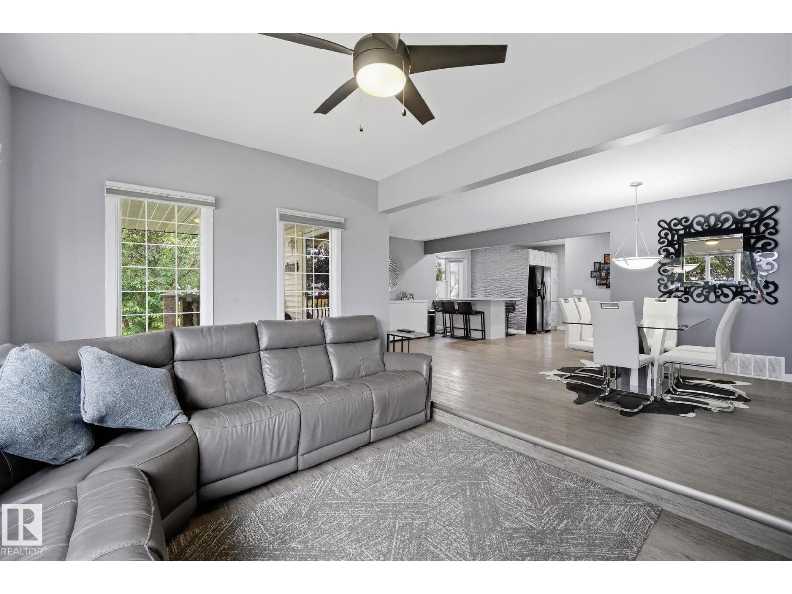 10528 45 ST NW NW - Photo 8