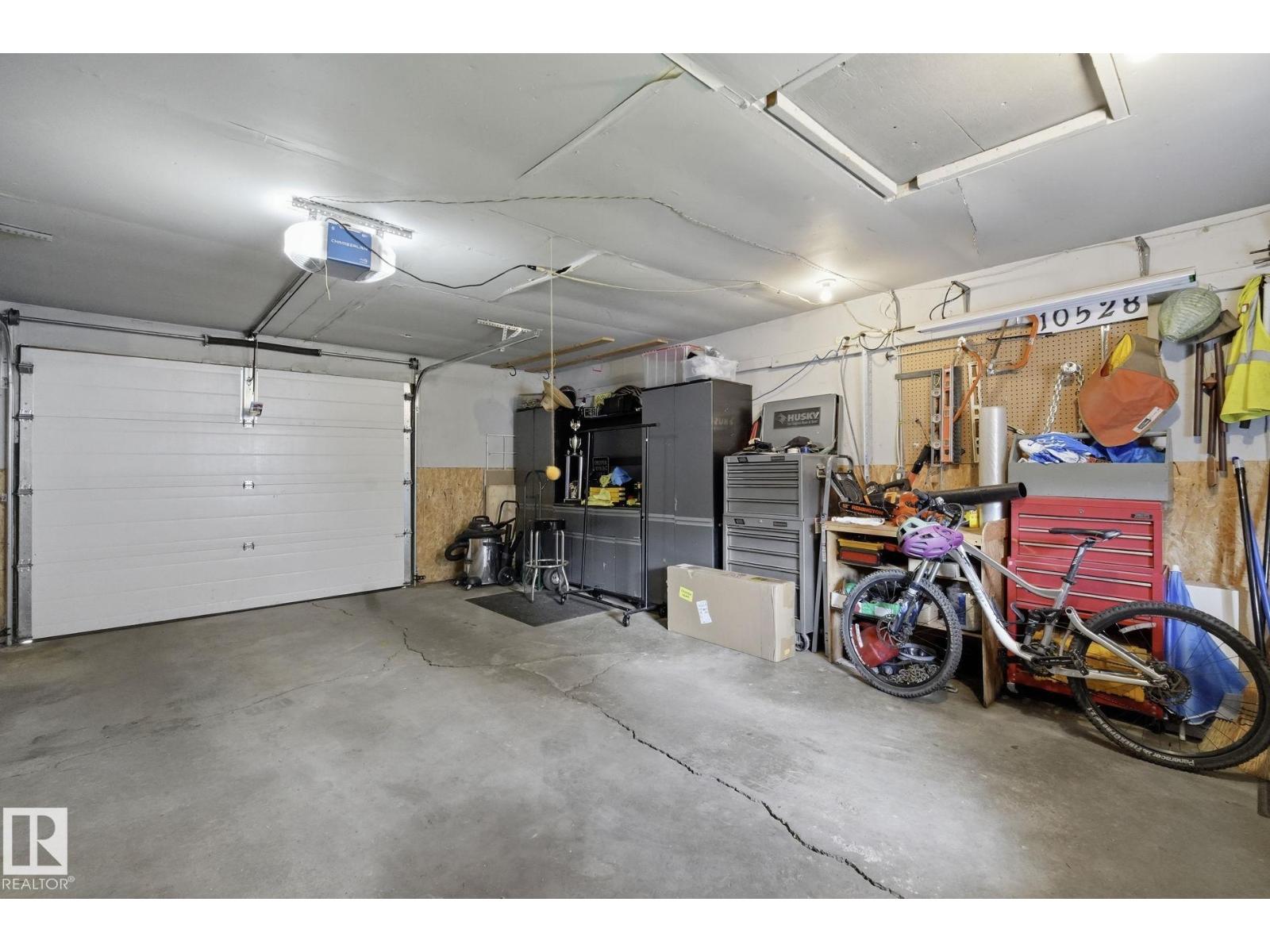 10528 45 ST NW NW - Photo 42
