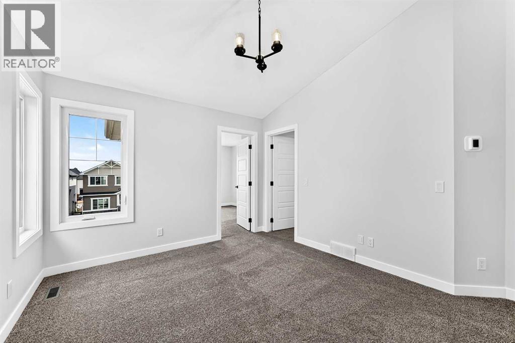 583 Buffaloberry Manor Southeast - Photo 19