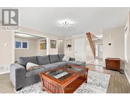 Mud room - 355 Sweetclover Way, Ottawa, ON K4A1E6 Photo 6