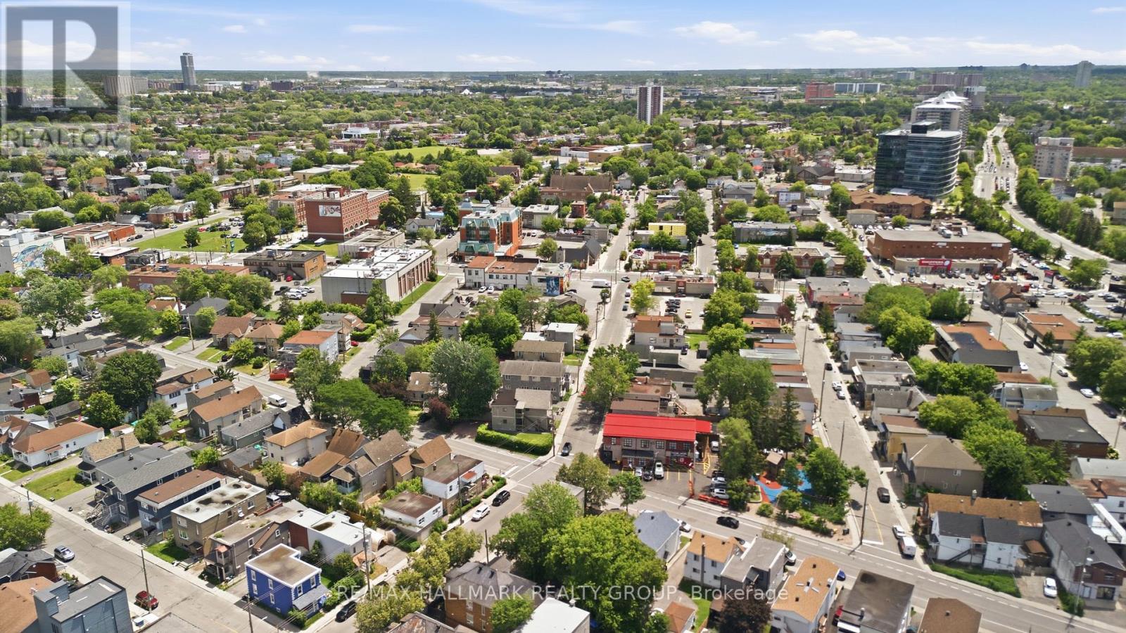 3 Bed, 2 Bath Multi-Family for Sale in Ottawa – 195 DESCHAMPS AVENUE, Ottawa – MLS# X13676322 - Image 47