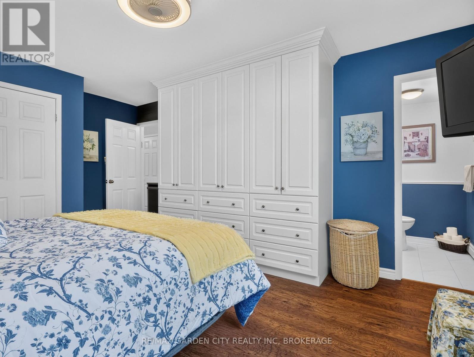 #701 359 GENEVA STREET - Image 20