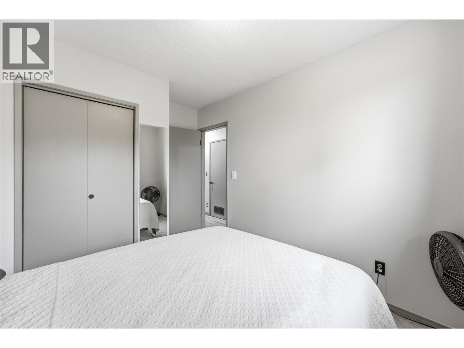 #7 3807 32 Avenue - 20