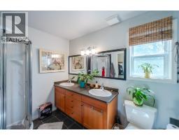 3812 Albrecht Road, Naramata, BC V0H1N1 Photo 27
