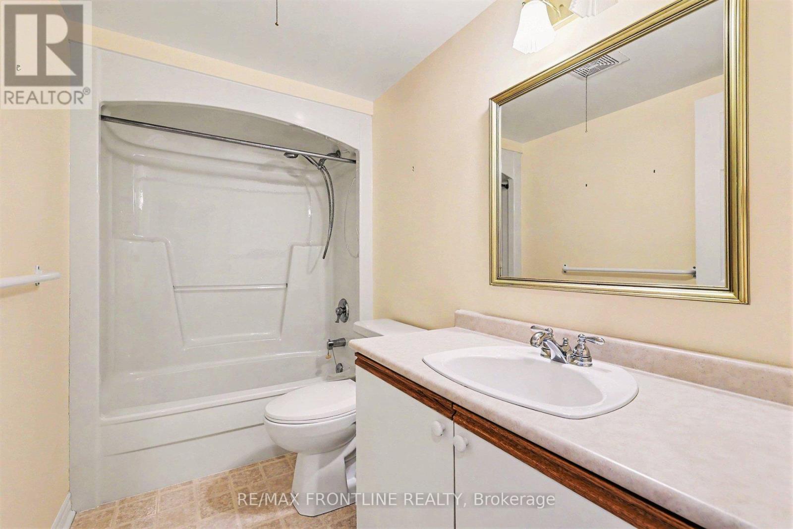 2 Bed, 2 Bath House for Sale in Perth – 209 – 23 ROGERS ROAD, Perth – MLS# X13676442 - Image 28