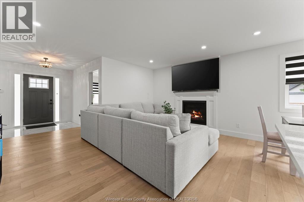 70 MEDORA AVENUE East - Image 10