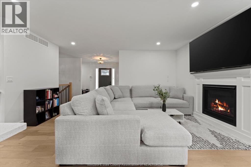 70 MEDORA AVENUE East - Image 11