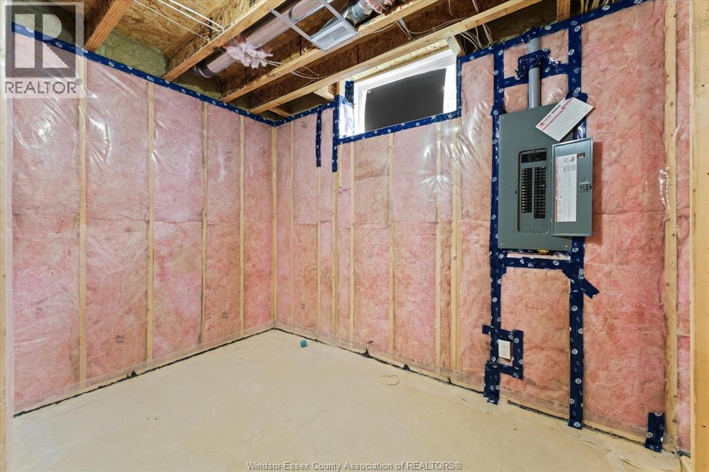 70 MEDORA AVENUE East - Image 27