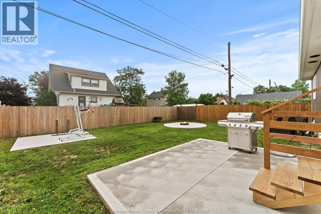 70 MEDORA AVENUE East - Image 29