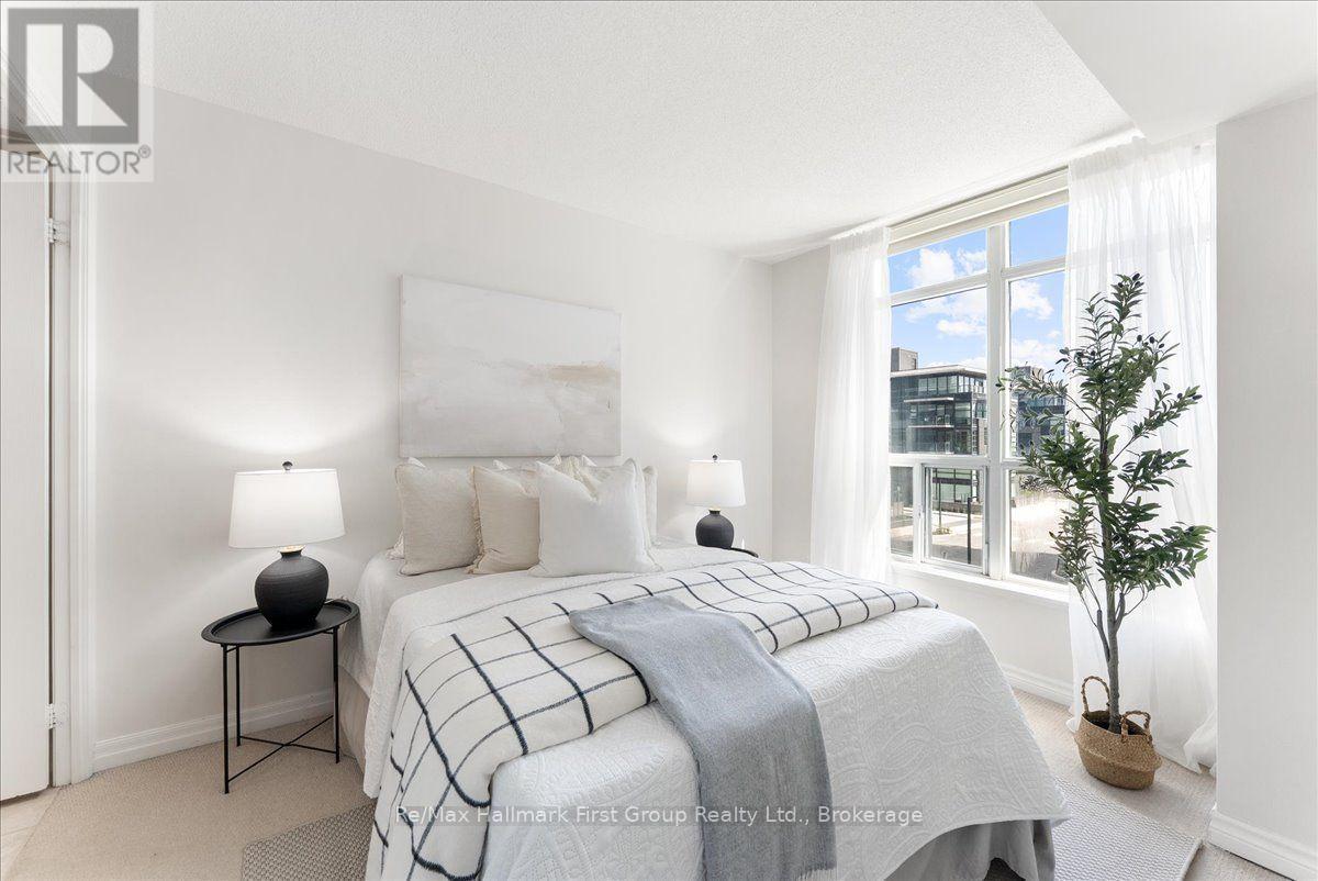 #302 1600 CHARLES STREET - 17