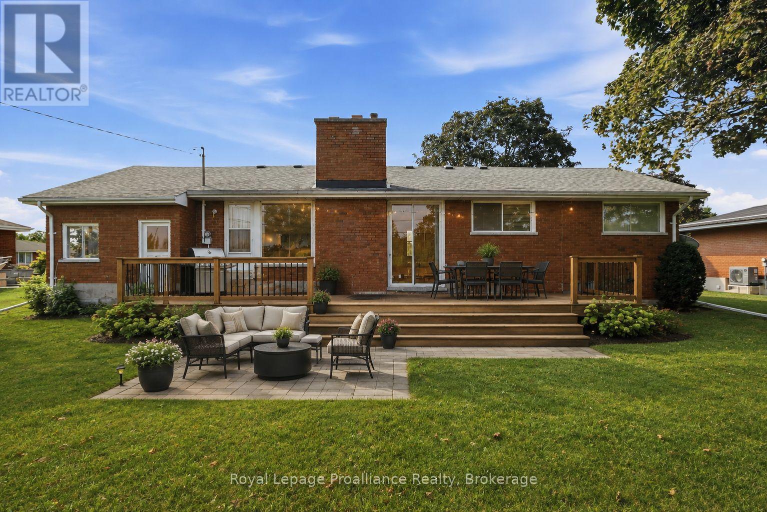 120 SIDNEY CRESCENT - Image 39