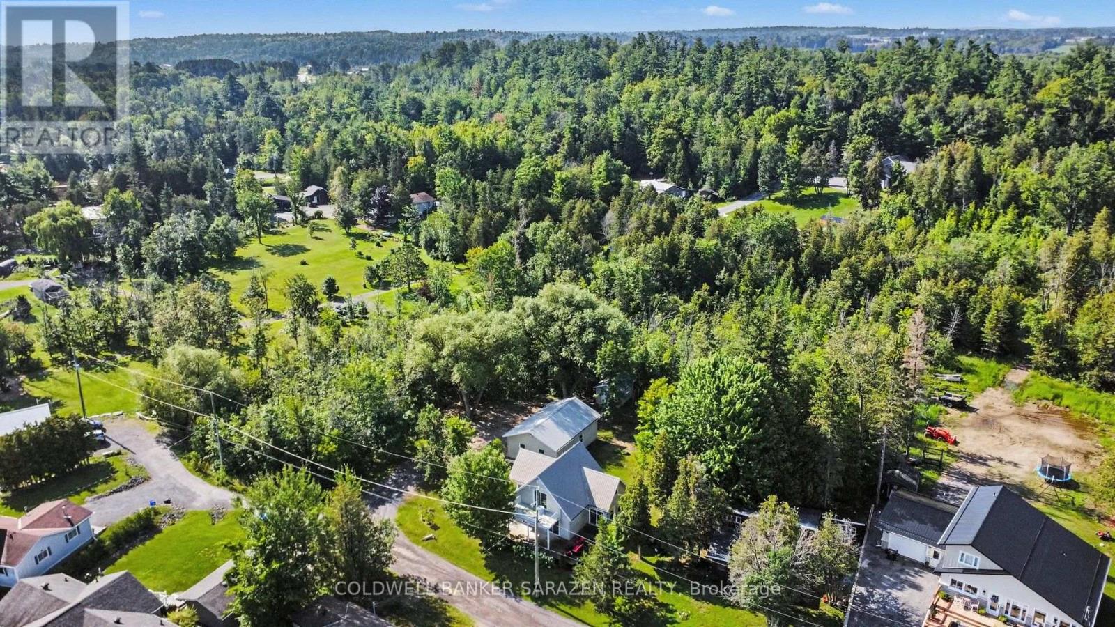 86 TOWEY LANE - 38