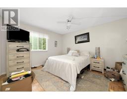 Bedroom 3 - 2087 Boyer Road, Ottawa, ON K1C1R5 Photo 10