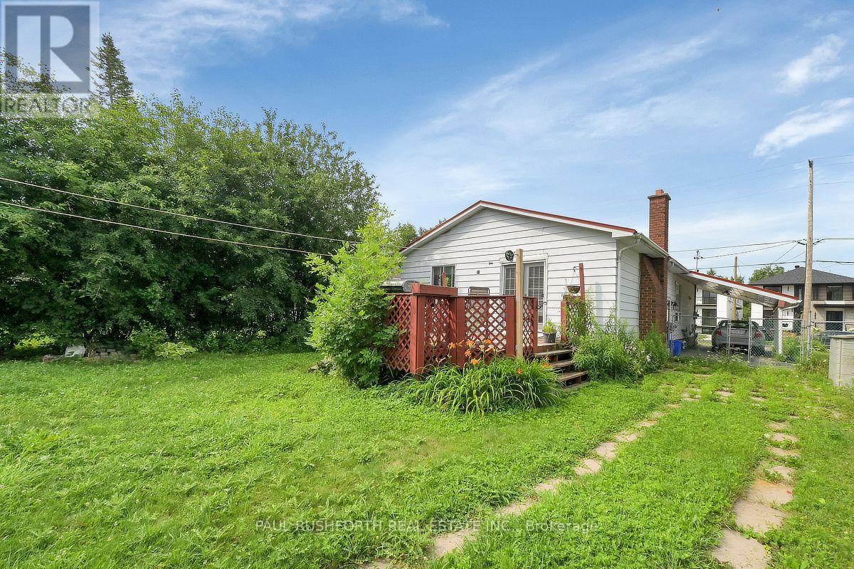 3 Bed, 2 Bath House for Sale in Ottawa – 2087 BOYER ROAD, Ottawa – MLS# X13676264 - Image 19