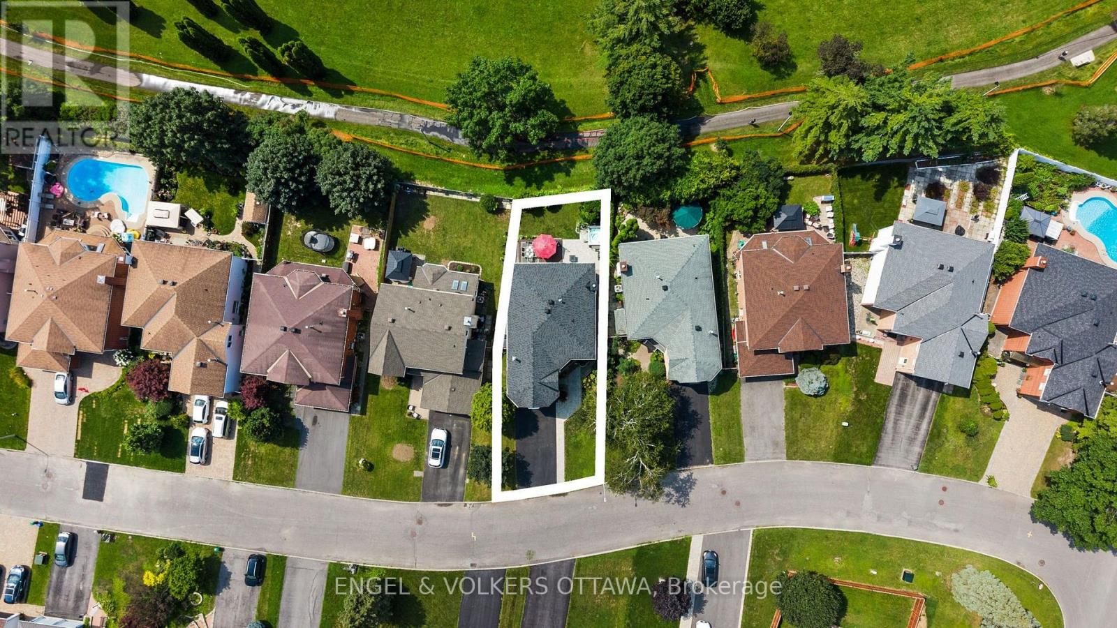 4 Bed, 3 Bath House for Sale in Ottawa – 1602 PROULX DRIVE, Ottawa – MLS# X13676306 - Image 45