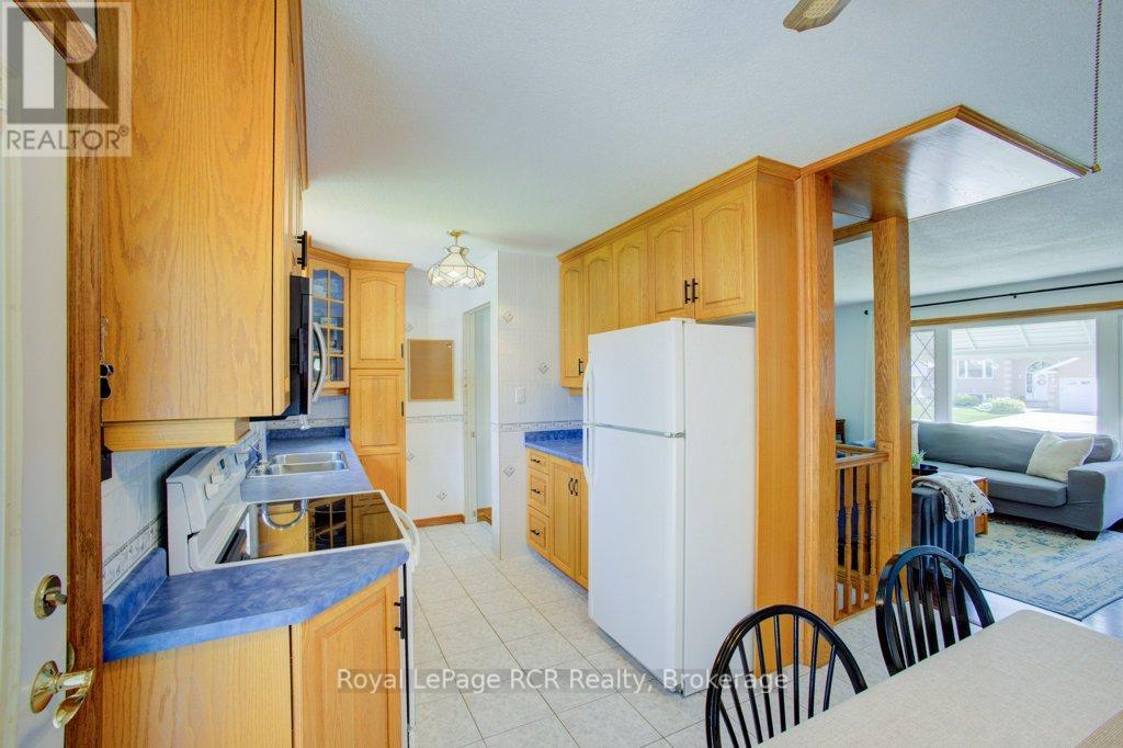 280 DOMVILLE STREET - Image 13