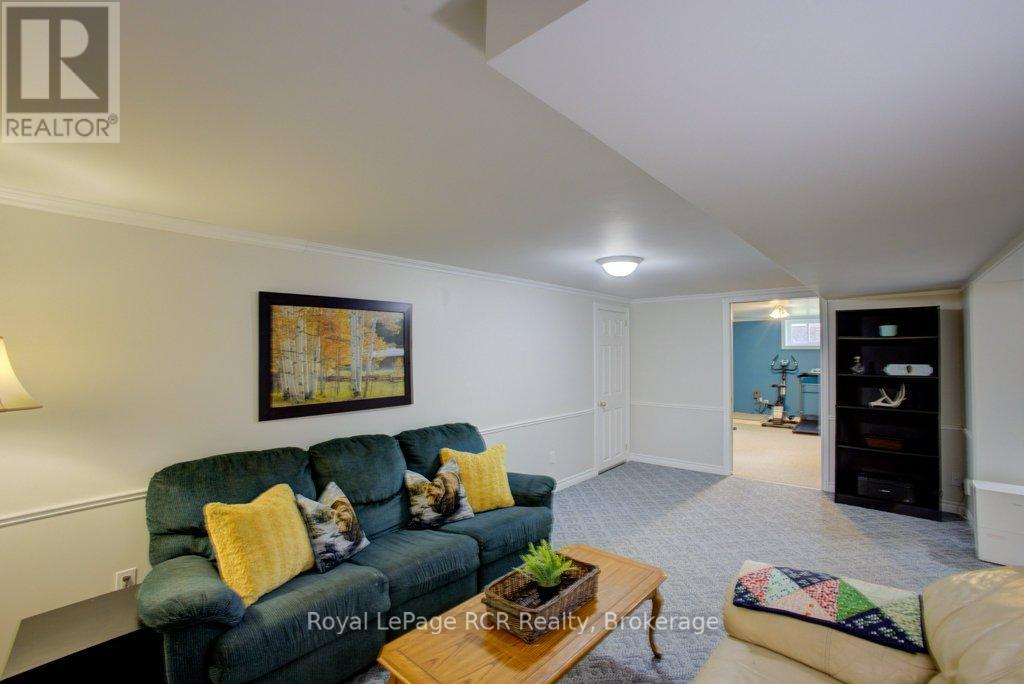 280 DOMVILLE STREET - Image 20