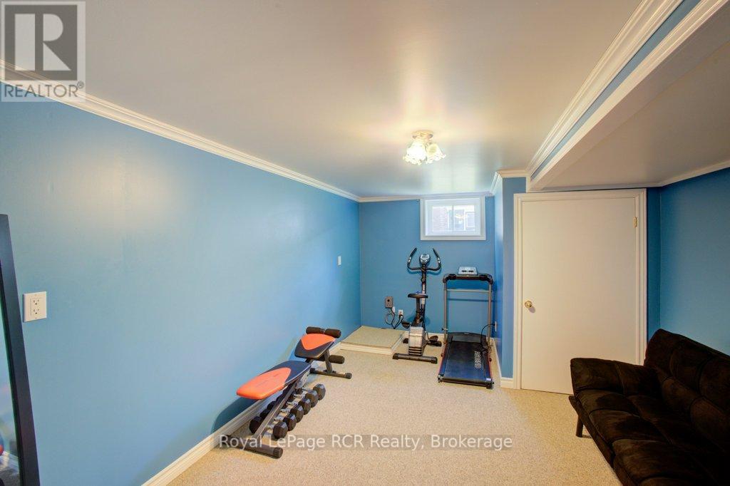 280 DOMVILLE STREET - 23