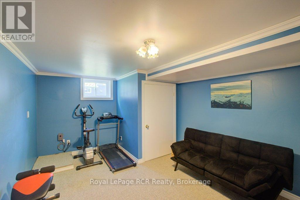 280 DOMVILLE STREET - 24