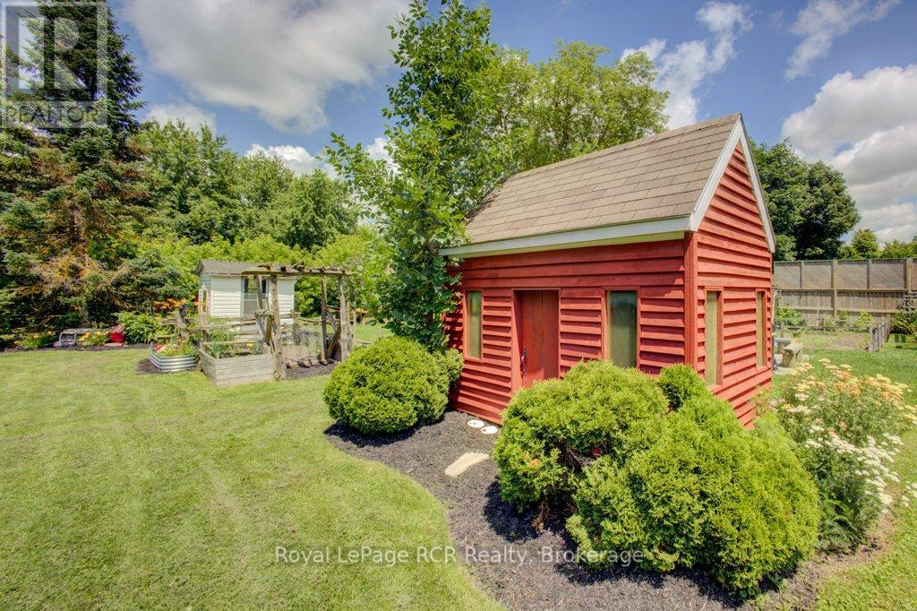 280 DOMVILLE STREET - Image 36